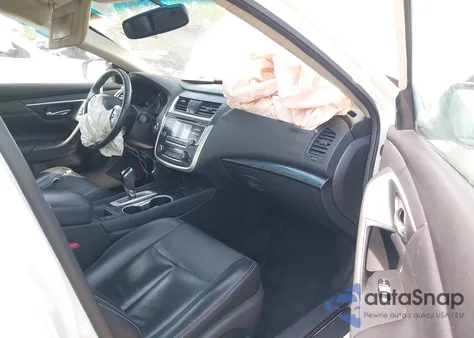 2017 Nissan Altima 2.5/S/Sv/Sl/Sr from USA, damaged, VIN 1N4AL3AP2HC172233